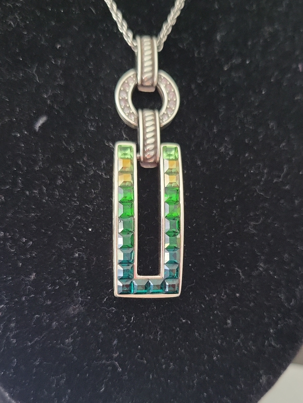 Brighton Reversable Green Gradiant Necklace